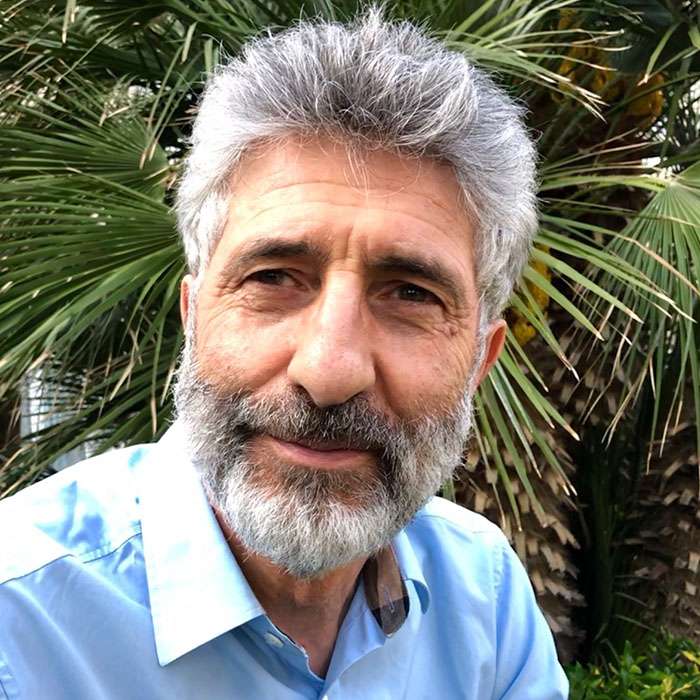 ANDRÉ CHARBONNIER : Entre nous et le bonheur, il n’y a que des peurs!